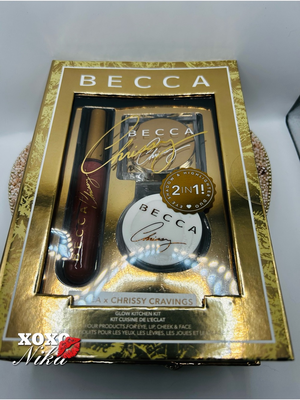BECCA Chrissy Cravings Glow Kit